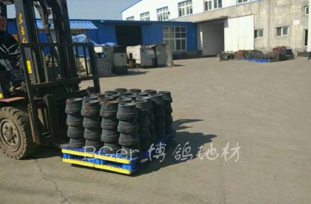 工廠載重貨定制型托盤(pán) 高分子材料 組合式叉車托盤(pán) 叉車搬運(yùn)貨物托盤(pán)