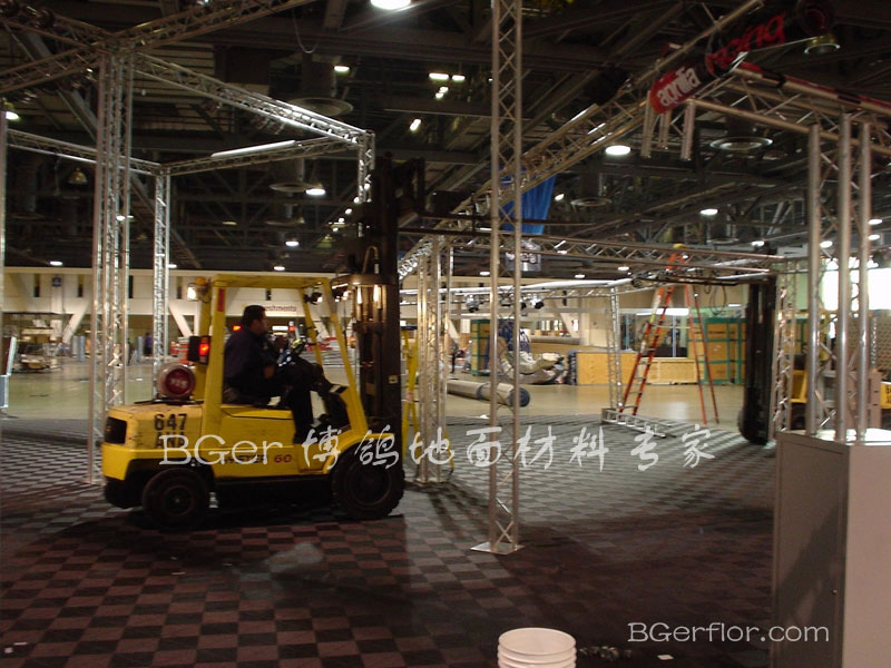 工業(yè)車(chē)間耐壓地板 防滑 防塵 防起灰 走叉車(chē) 耐磨承重地板