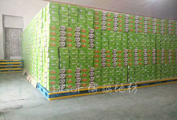 大型百貨倉庫倉儲(chǔ)防潮墊板+貨物搬運(yùn)叉車托盤 自由定制尺寸組合式托盤-2