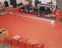 加工車間地面材料，紅色車間地板膠鋪裝