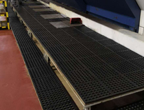 工廠車間地面地墊用什么材料？車間操作平臺(tái)地墊 車間設(shè)備防滑地墊地毯